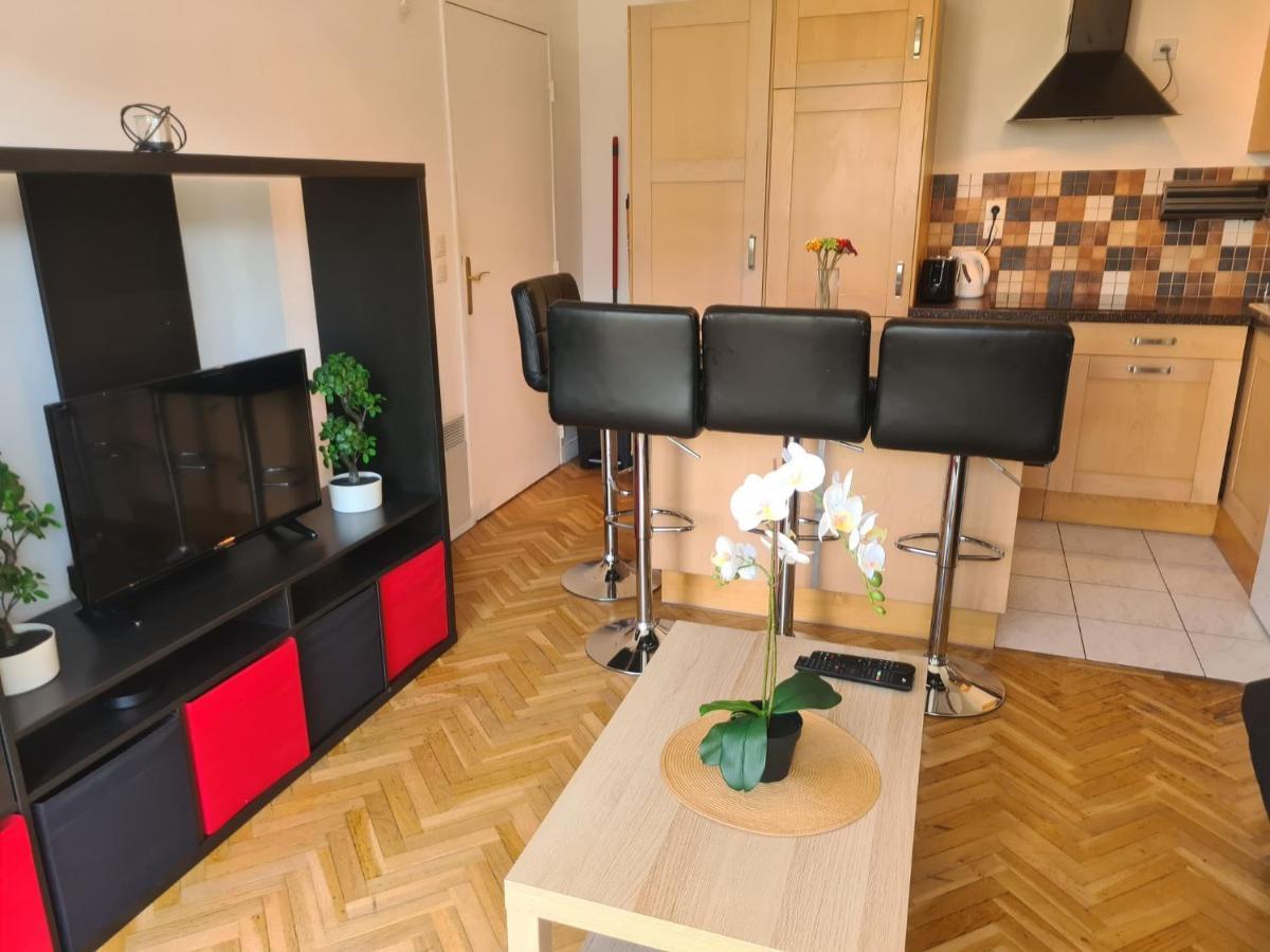Appartement Avec Rez De Jardin A Disneyland Montévrain Exterior foto